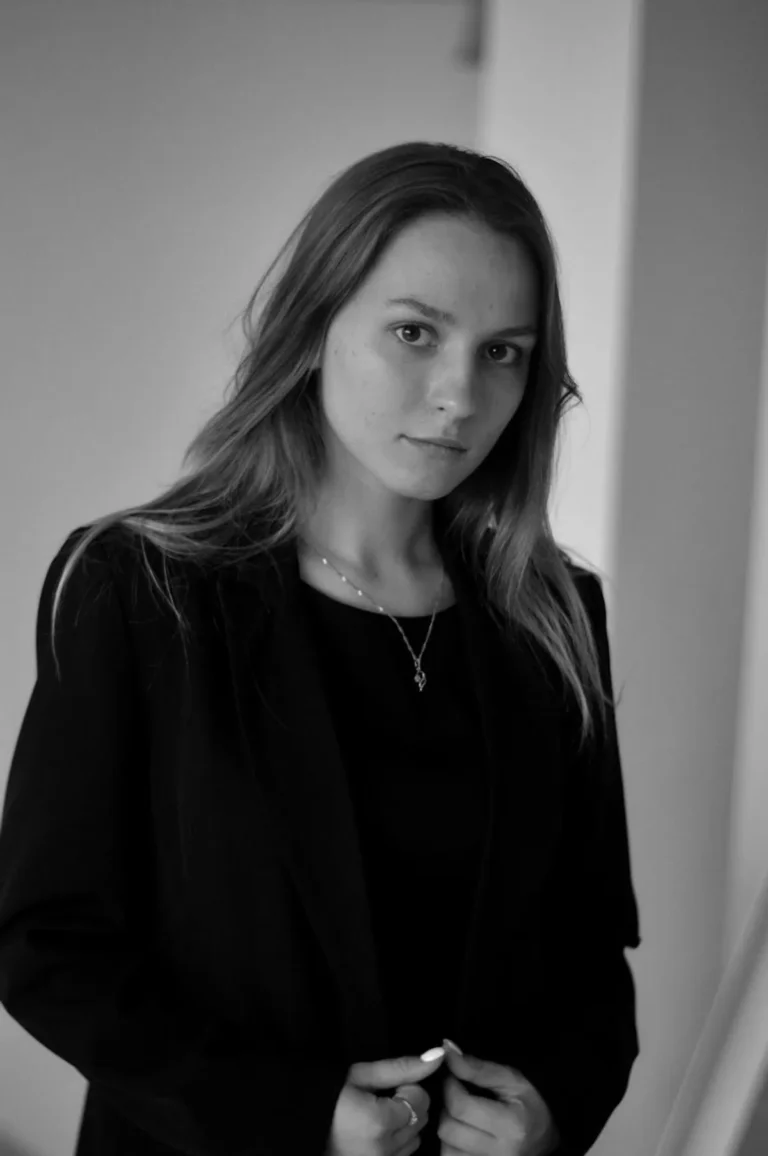 Portrait of Israel Store