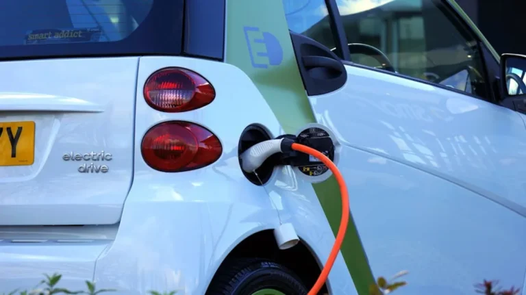 Electric Transport in Industrial Workflows Explained