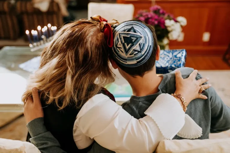 Jewish Holiday Gifts Trends to Watch