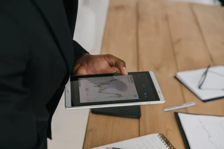 techslassh.com and the Questions That Drive Organic Traffic