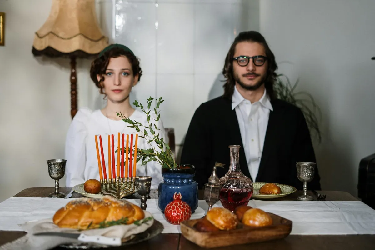 A traditional Shabbat table